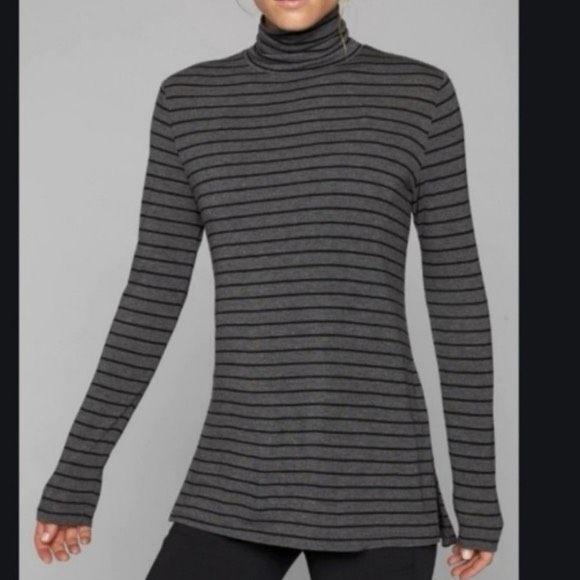 ATHLETA Women’s Gray Black Stripe Threadlight Long Sleeve Turtleneck Top Size Sm - Picture 1 of 7
